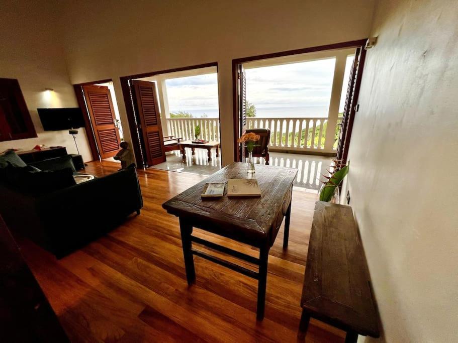 Hilltop South - Villa Bougainville Такамака Экстерьер фото