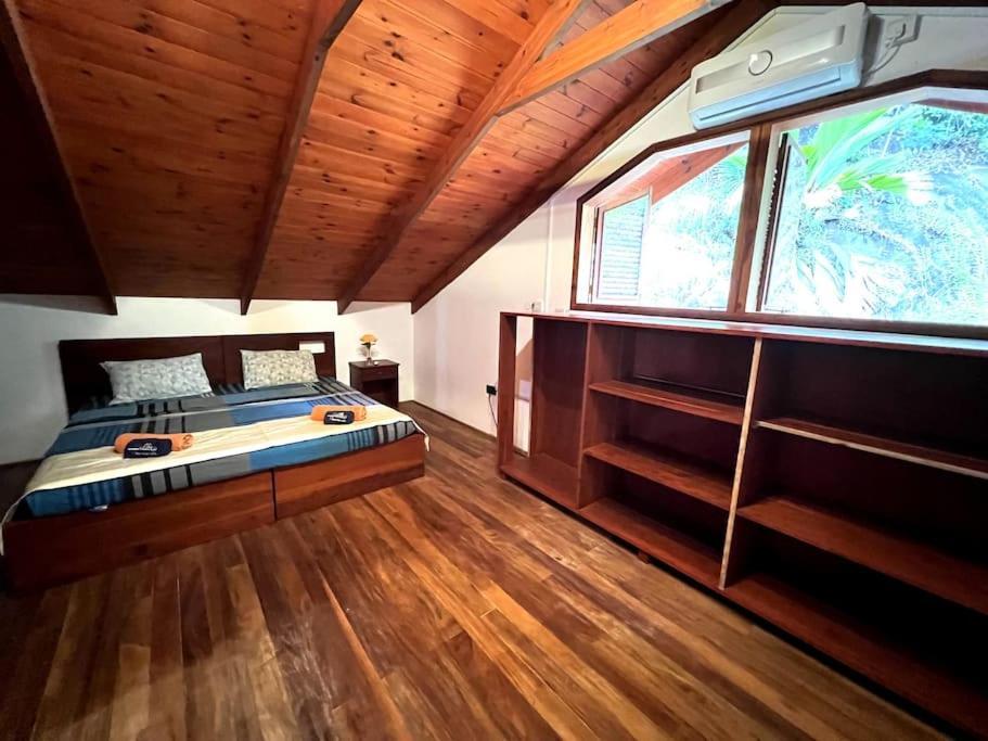 Hilltop South - Villa Bougainville Такамака Экстерьер фото